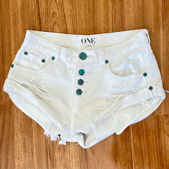 One Teaspoon Denim Bandit Shorts - Picture 1 of 11